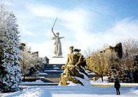 Complejo de museos Mamayev Kurgan en invierno.