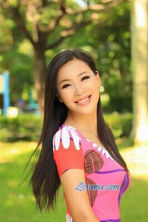 104596 - Shirley Edad: 45 - China