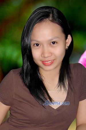 104784 - Rubylyn Edad: 24 - Filipinas