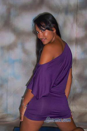 106515 - Kimberly Edad: 24 - Colombia