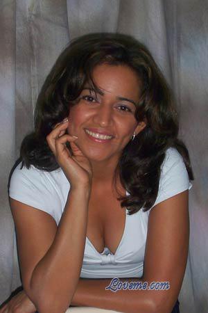 106530 - Martha Elena Edad: 52 - Colombia