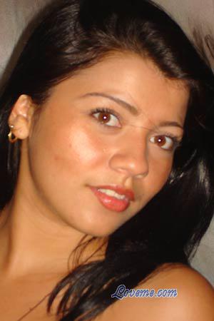 109647 - Lina Margarita Edad: 33 - Colombia