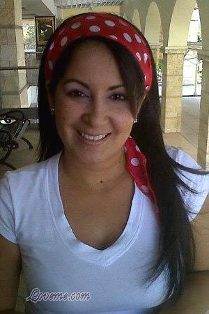 139366 - Cindy Edad: 42 - Colombia