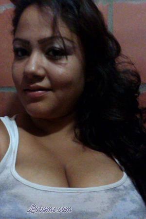 154252 - Nathalie Edad: 36 - Colombia