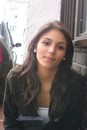 155322 - Alejandra Edad: 28 - Colombia