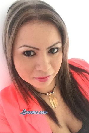 164959 - Yeny Edad: 41 - Colombia