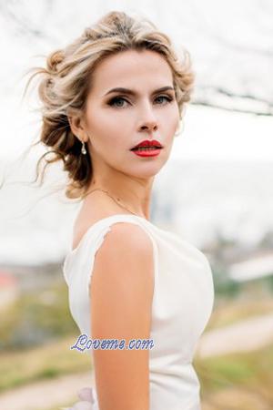 172143 - Irina Edad: 36 - Ucrania