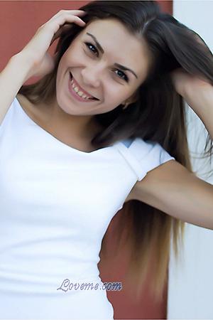 174084 - Julia Edad: 28 - Ucrania