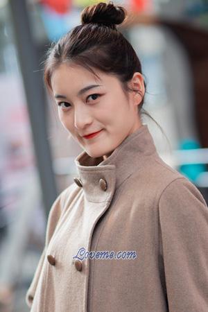 194569 - Yue Edad: 25 - China