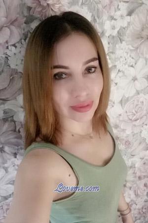 198896 - Julia A&ntilde;os: 40 - Rusia