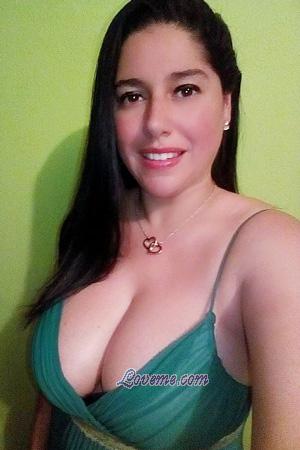 204917 - Ingrid Edad: 41 - Costa Rica