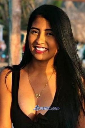 205723 - Maria Fernanda Edad: 28 - Colombia