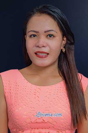 207191 - Roselyn Edad: 28 - Filipinas