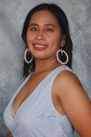 Filipinas women