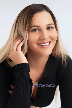 222575 - Alexandra Edad: 30 - Costa Rica