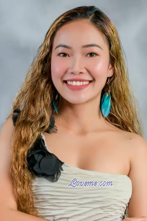 222592 - Bernadette Edad: 23 - Filipinas