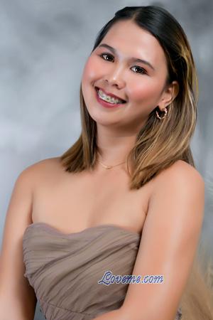 222723 - Erica Edad: 23 - Filipinas