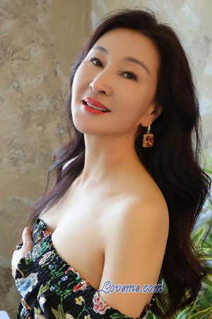 222732 - Yolanda Edad: 60 - China