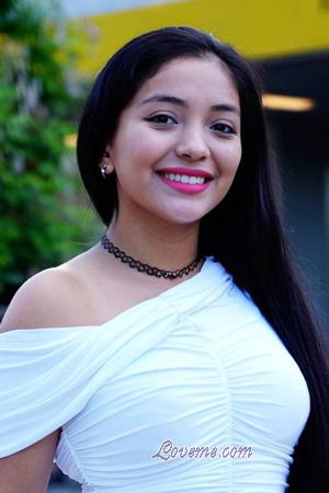 222877 - Luciana Edad: 23 - Argentina