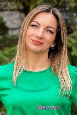 223524 - Iryna Edad: 38 - Ucrania
