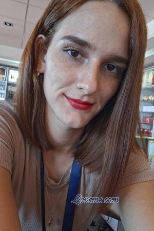 223597 - Alicia Edad: 26 - Costa Rica