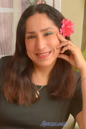 224080 - Vanessa Edad: 49 - Perú