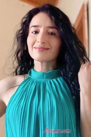 225205 - Patricia Edad: 42 - Colombia