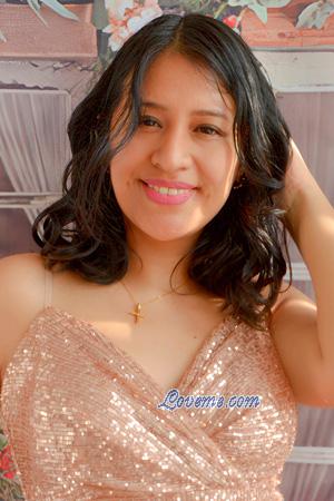 225206 - Fiorela Edad: 34 - Perú