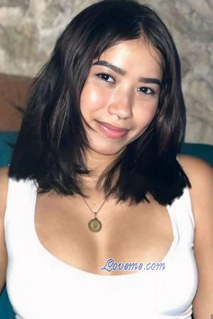 225367 - Jade Edad: 19 - Colombia