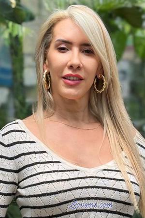 225516 - Diana Edad: 56 - Colombia