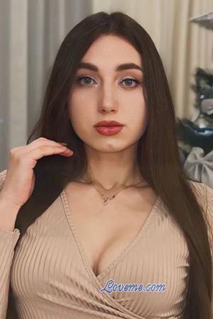 225598 - Nataliia Edad: 25 - Ucrania