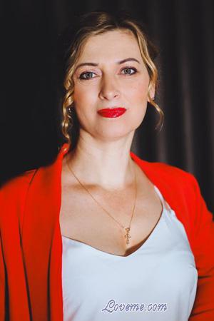 225760 - Ilona Edad: 43 - Ucrania