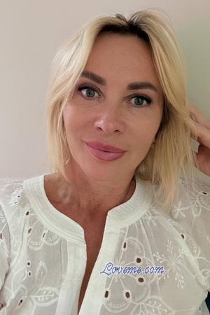 226075 - Julia Edad: 53 - Ucrania