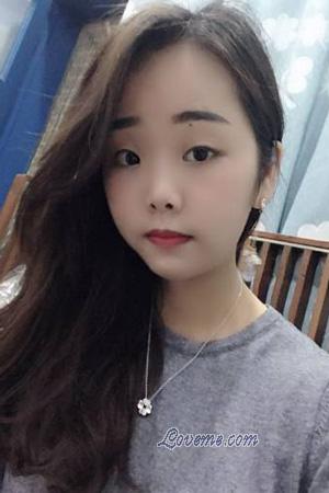 226890 - Yingwen Edad: 32 - China