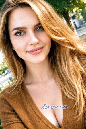 227047 - Kristina Edad: 26 - Ucrania