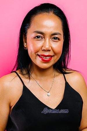 227139 - Oumaim Edad: 46 - Tailandia