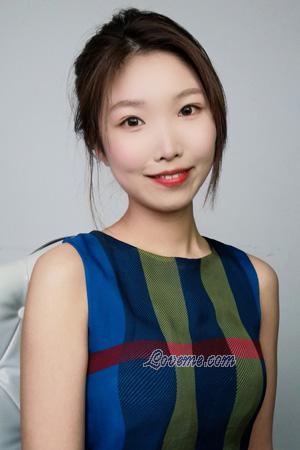 227327 - Dingyue Edad: 25 - China