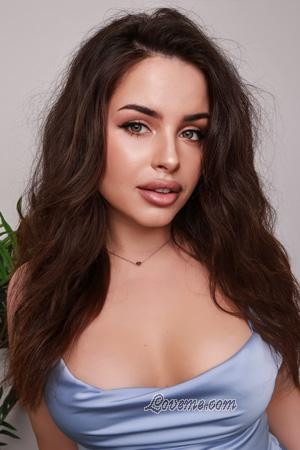 227354 - Vladlena Edad: 25 - Ucrania