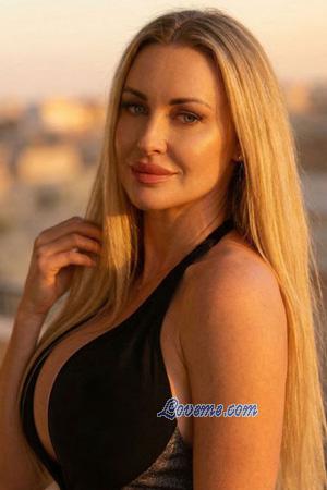227359 - Yana Edad: 43 - Ucrania
