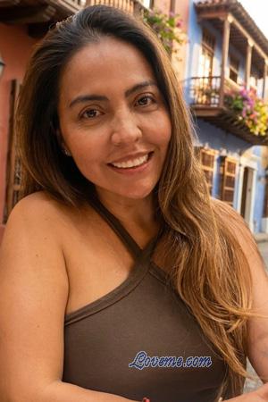 227430 - Karol Edad: 43 - Colombia