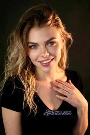 228180 - Tanya Edad: 24 - Ucrania