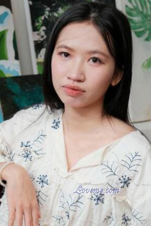 228416 - Thi Yen Nhi Edad: 25 - Vietnam