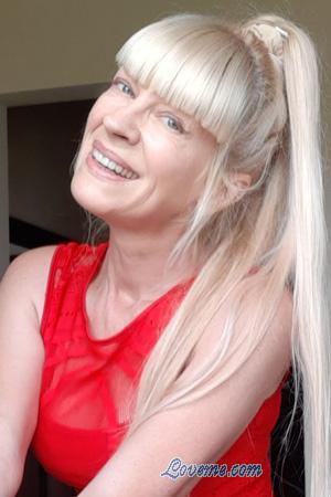 228694 - Svitlana Edad: 63 - Ucrania