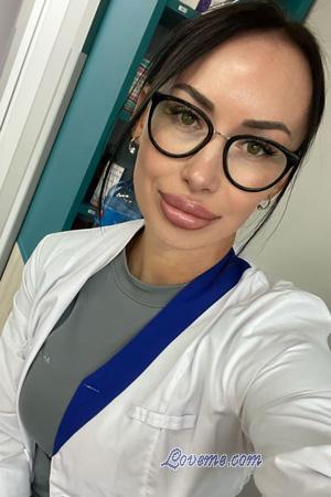 228830 - Yana Edad: 37 - Ucrania