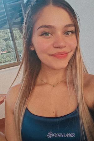 229318 - Michelle Edad: 24 - Costa Rica