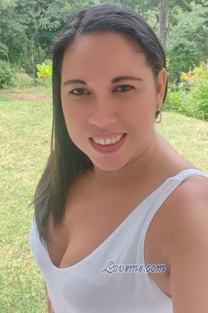 229344 - Jenny Edad: 40 - Costa Rica