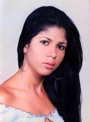 52418 - Eileen Edad: 24 - Colombia