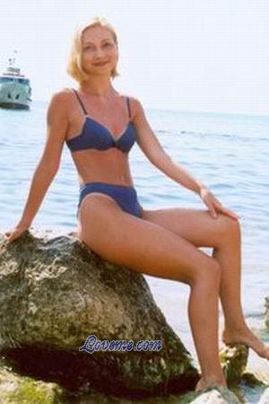 53881 - Yulia Edad: 34 - Ucrania