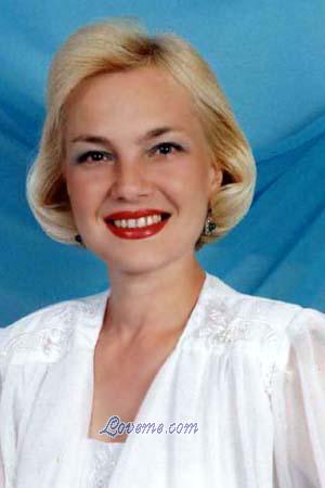 55775 - Irina Edad: 52 - Ucrania