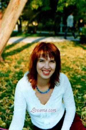 66440 - Lillia Edad: 41 - Russia